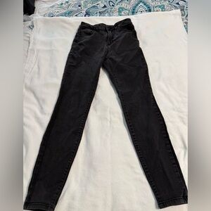 Black Skinny Jeans
